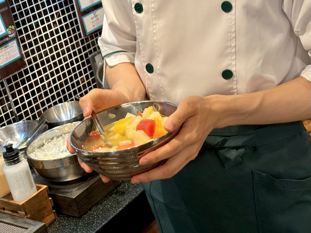 モーニング（朝食）ビュッフェ｜調理補助スタッフ